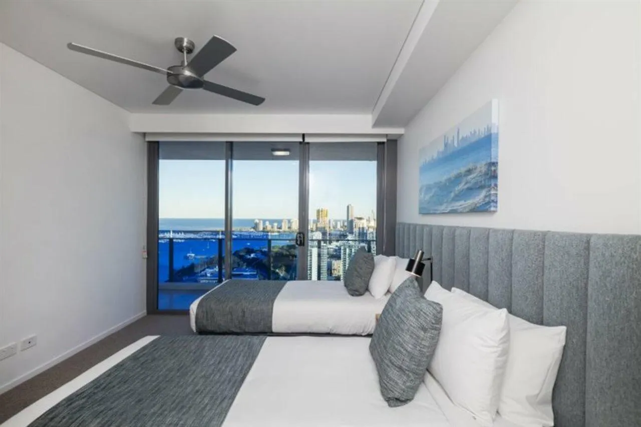 Sky Broadwater Apartments Gold Coast 4*,